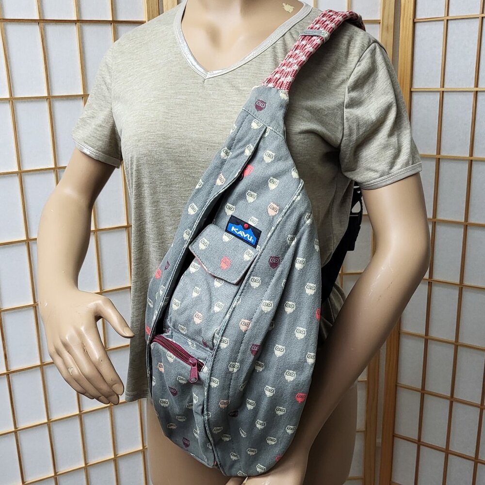 Kavu owl print sling backpack purse grey white and orange EUC